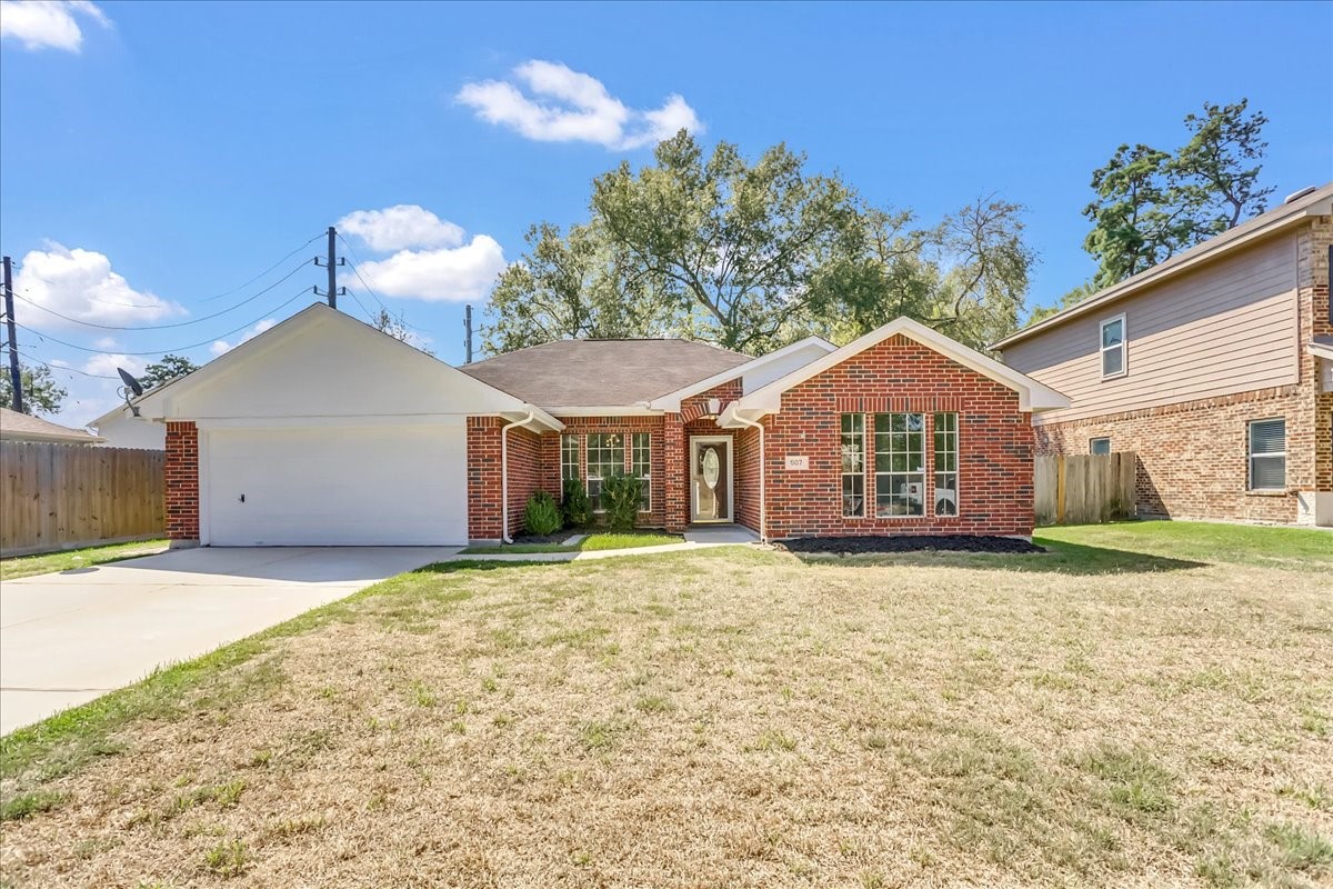 507 Topsail Way Crosby TX 77532