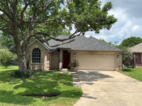 243 Fantasy Lane Montgomery TX 77356