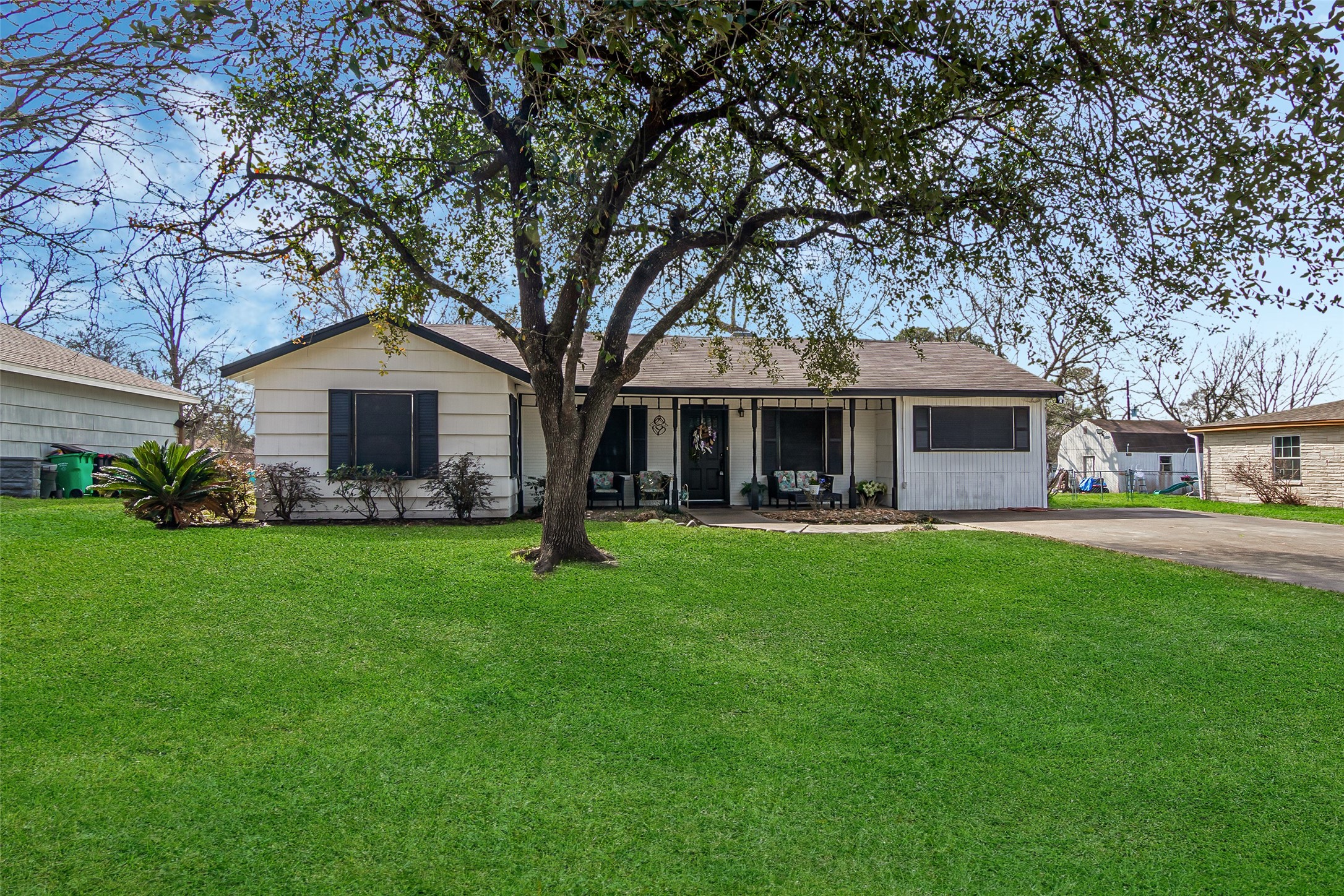 211 Lakewood Drive Baytown TX 77520