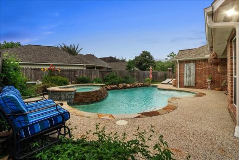4508 Williamhurst Lane League City TX 77573