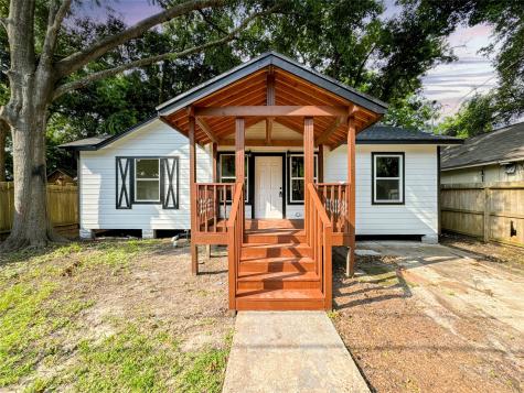 507 E Hunnicutt Street Baytown TX 77520