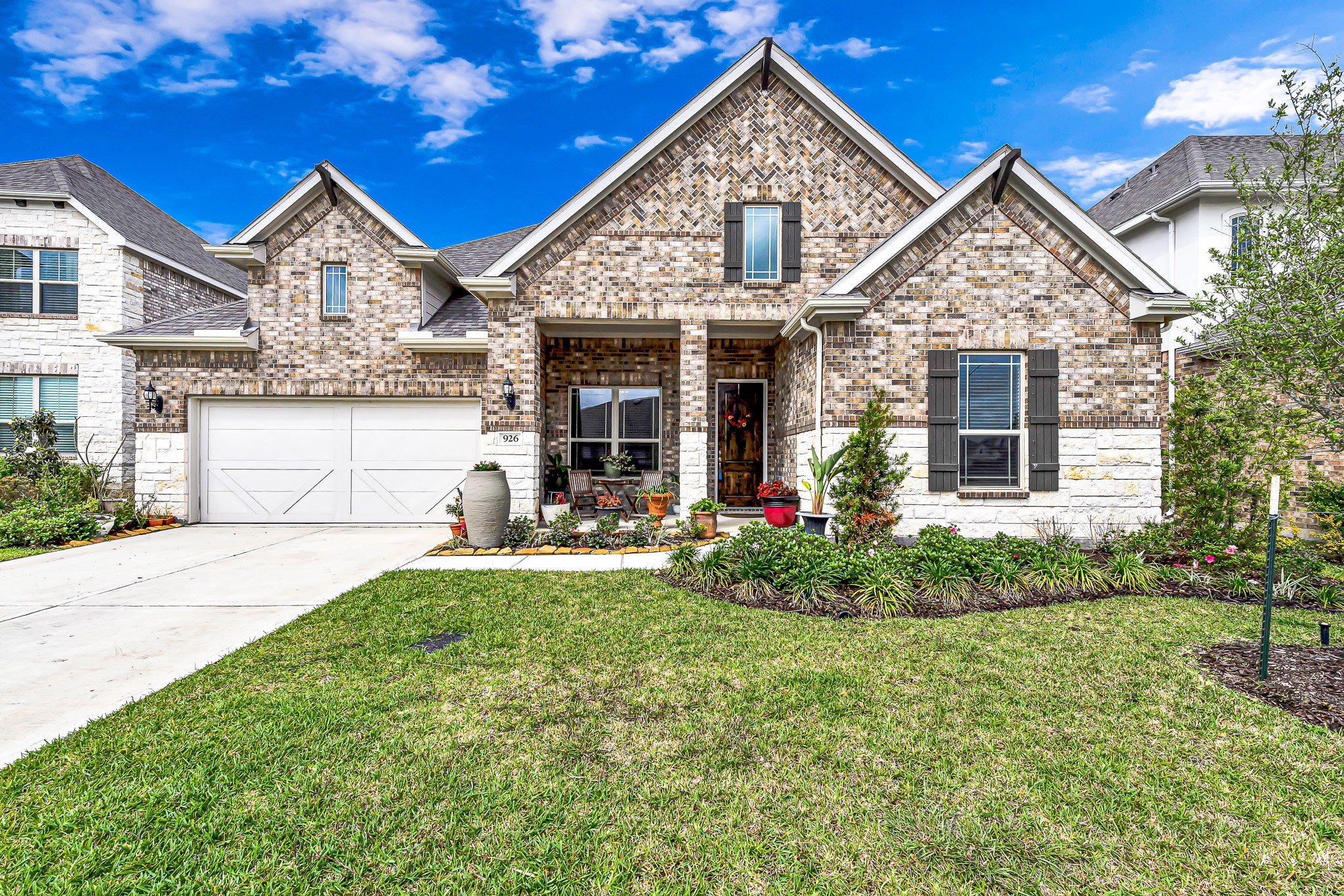 926 Shumard Street Webster TX 77598