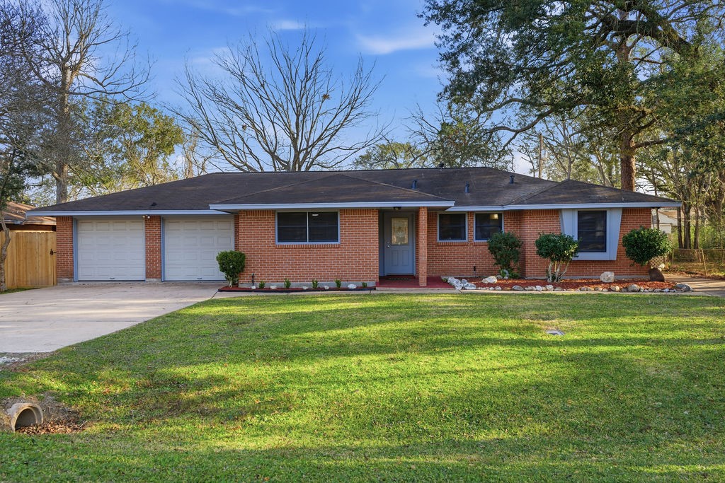 506 Reynolds Avenue League City TX 77573