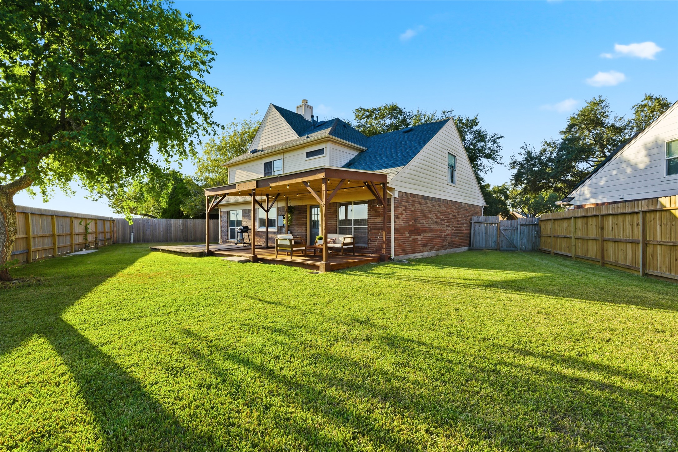 4015 Cedarwood Drive Pearland TX 77584