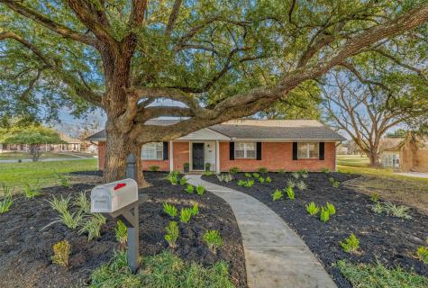 907 Ruskin Drive Bryan TX 77802