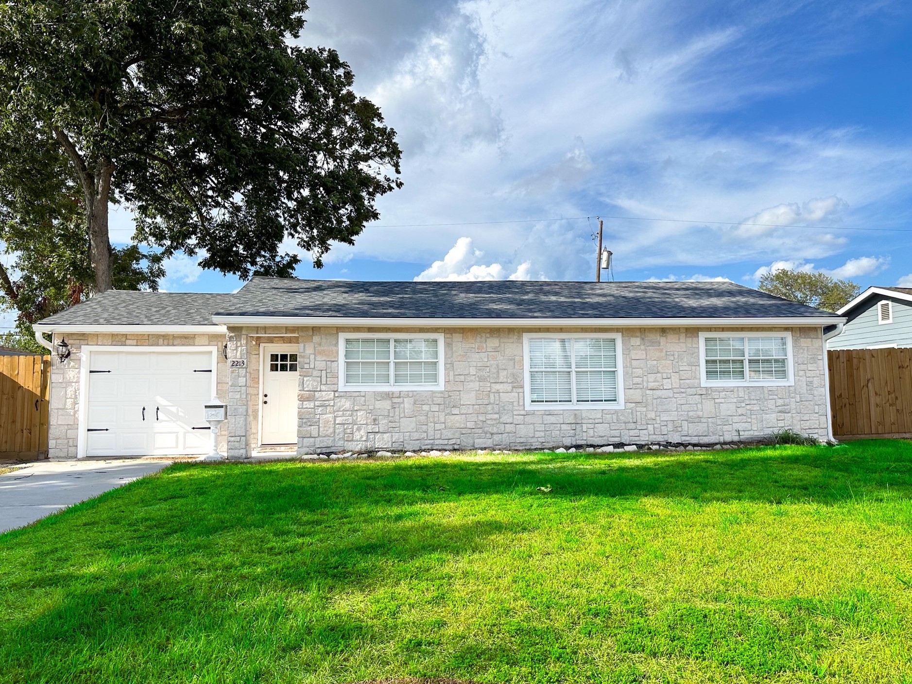 2213 Estate Drive Deer Park TX 77536