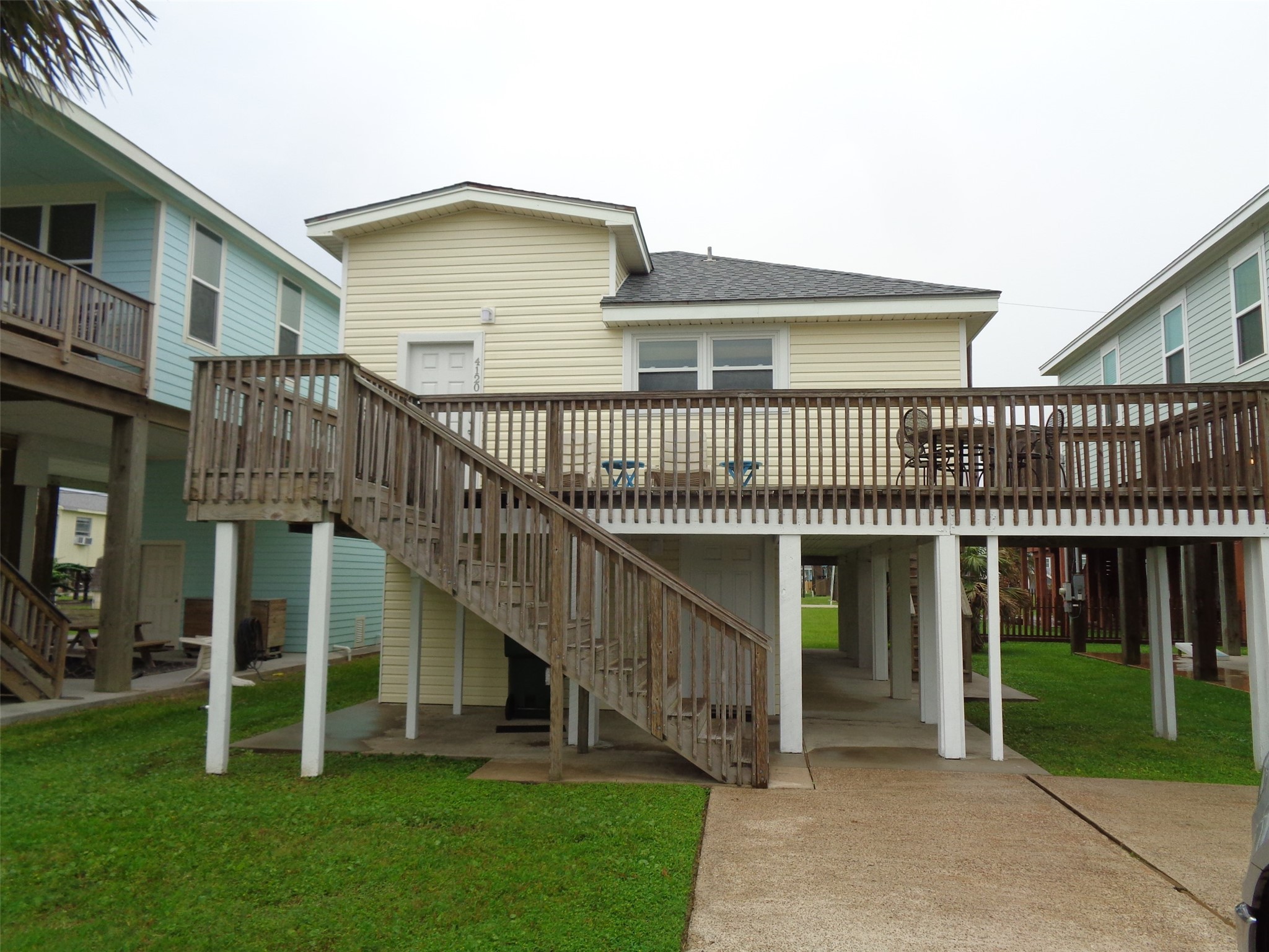 4120 Surf Drive Galveston TX 77554