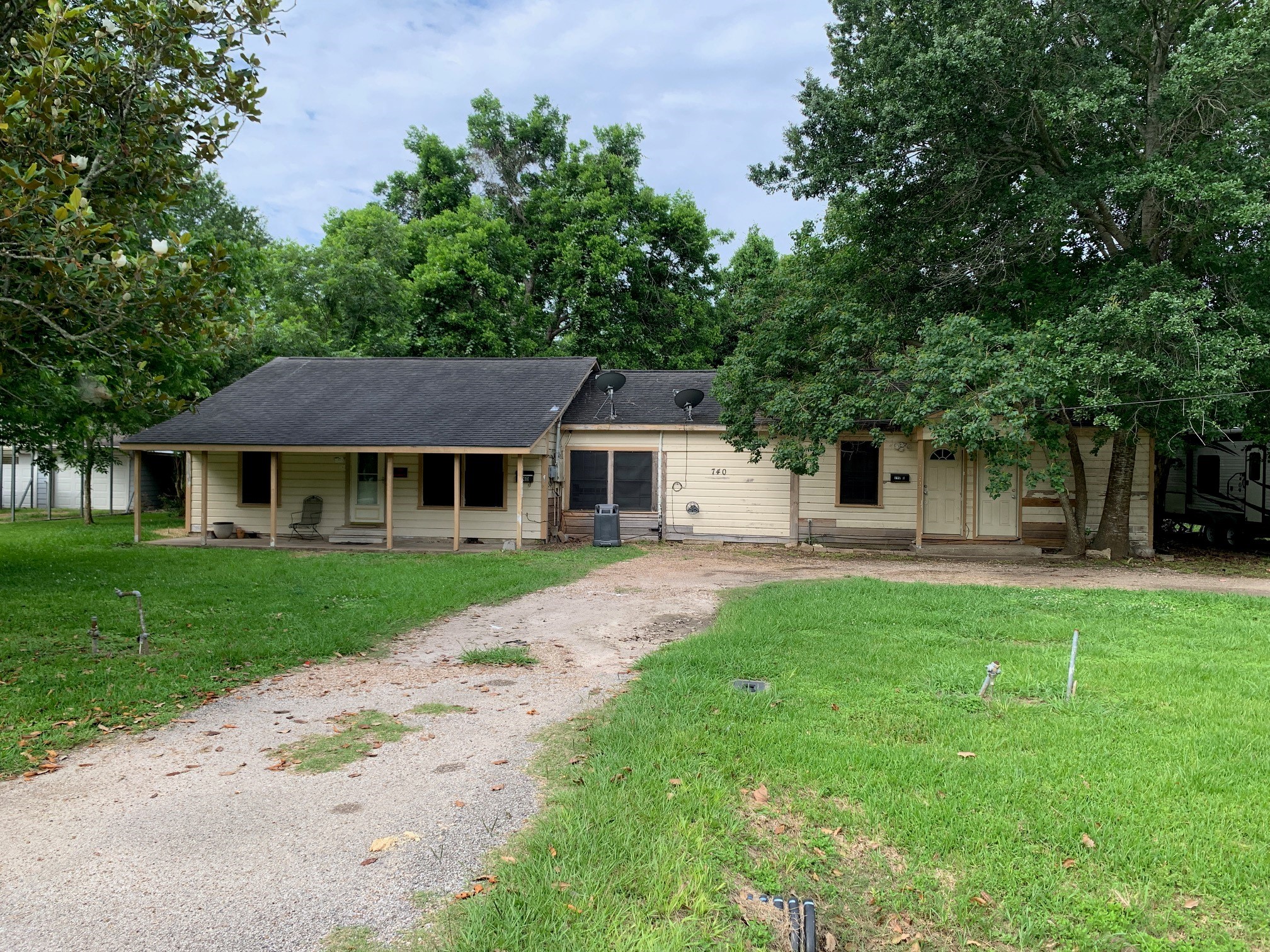 740 Arbor Street Clute TX 77531