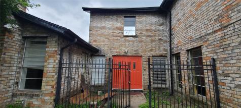 12 S Fulton Street Texas City TX 77591