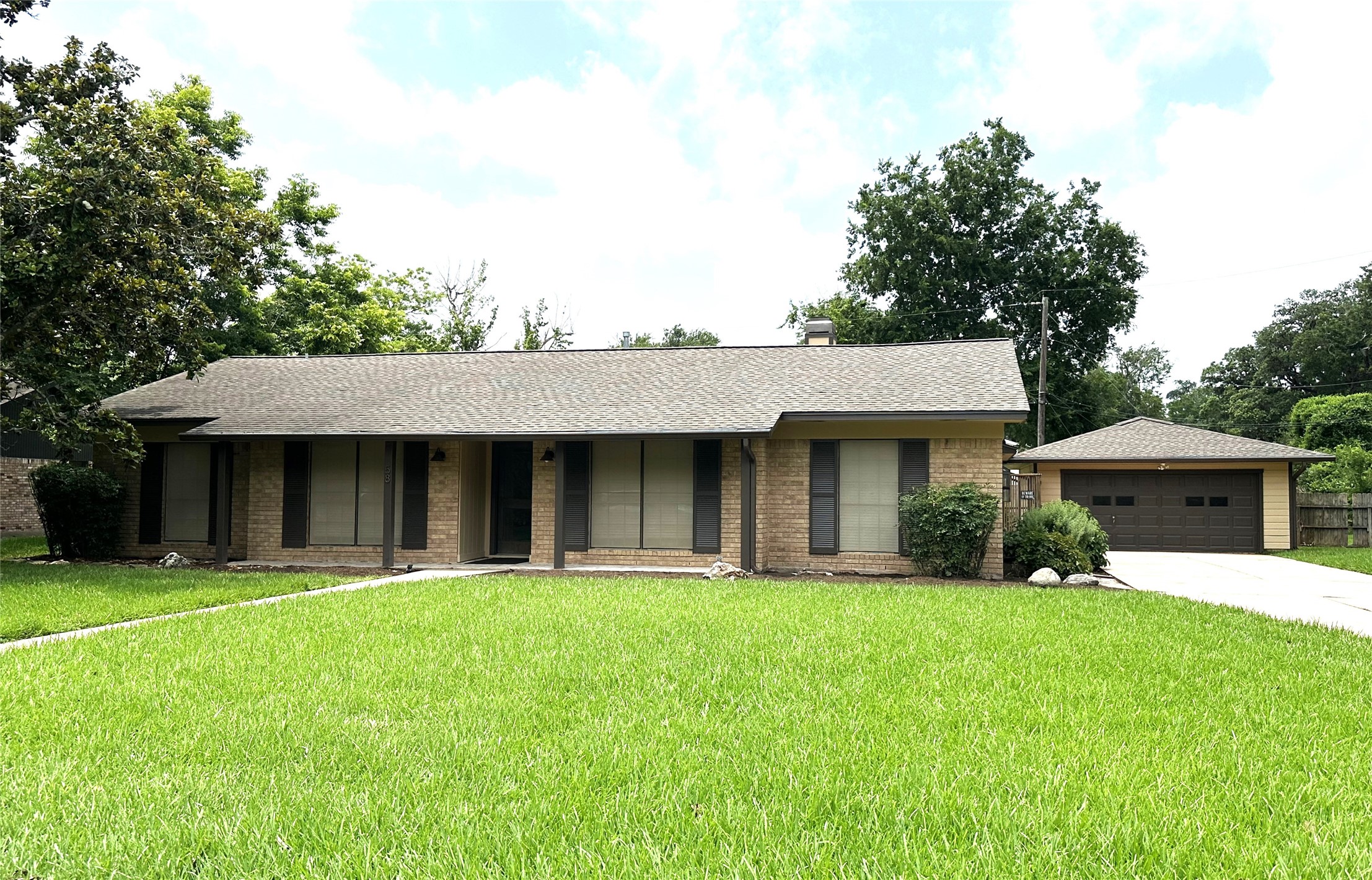 58 Willow Court Lake Jackson TX 77566