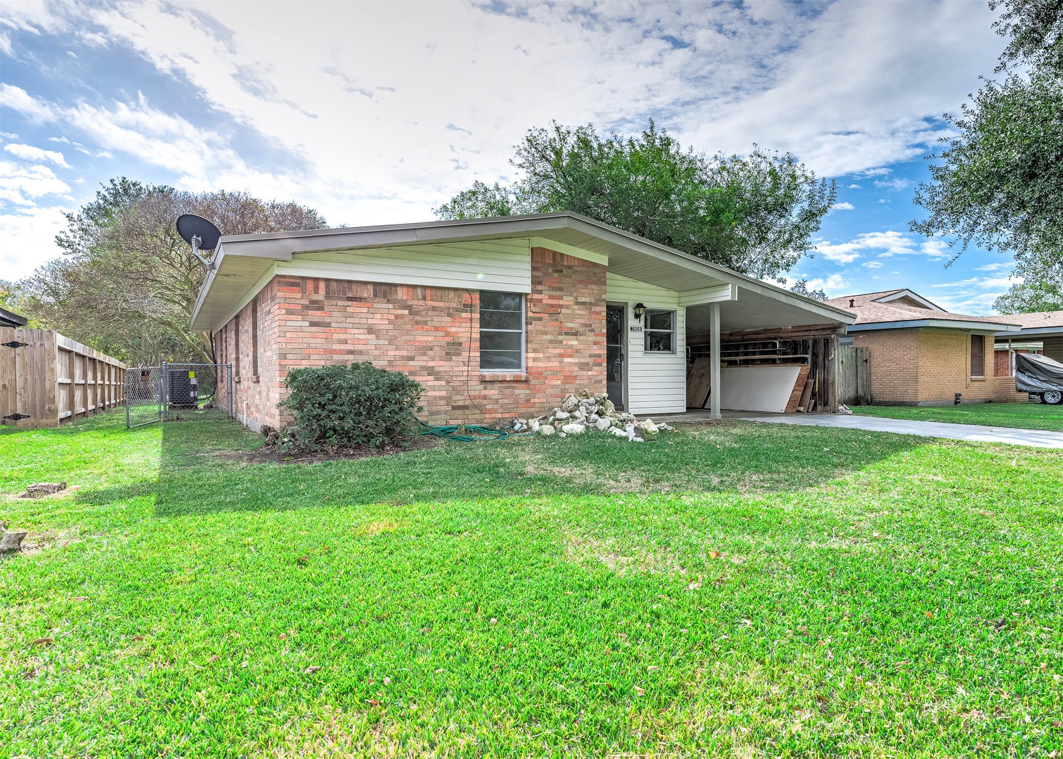 2809 5th Avenue N Texas City TX 77590