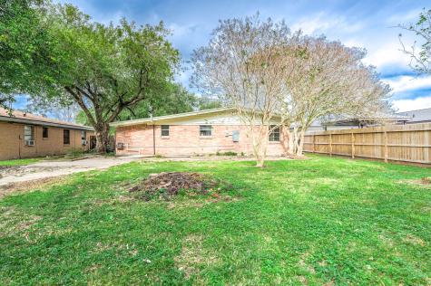 2809 5th Avenue N Texas City TX 77590