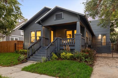 1129 Woodland Street Houston TX 77009