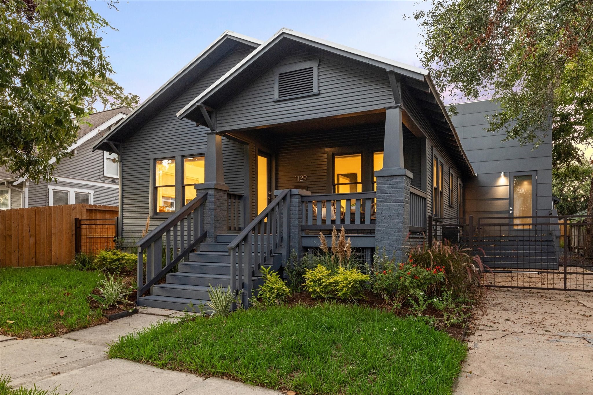 1129 Woodland Street Houston TX 77009