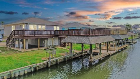 485 Pompano Street Hitchcock TX 77563