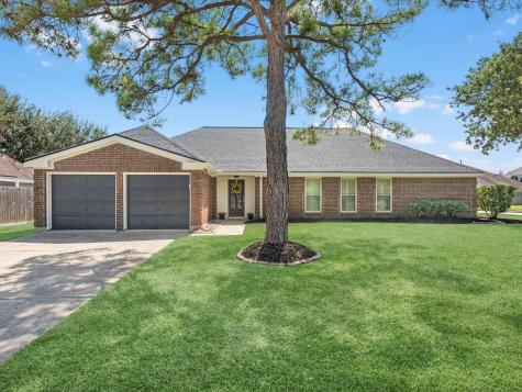 3029 Glen Iris Drive League City TX 77573