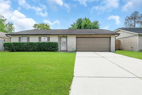 9812 Thrush Street La Porte TX 77571