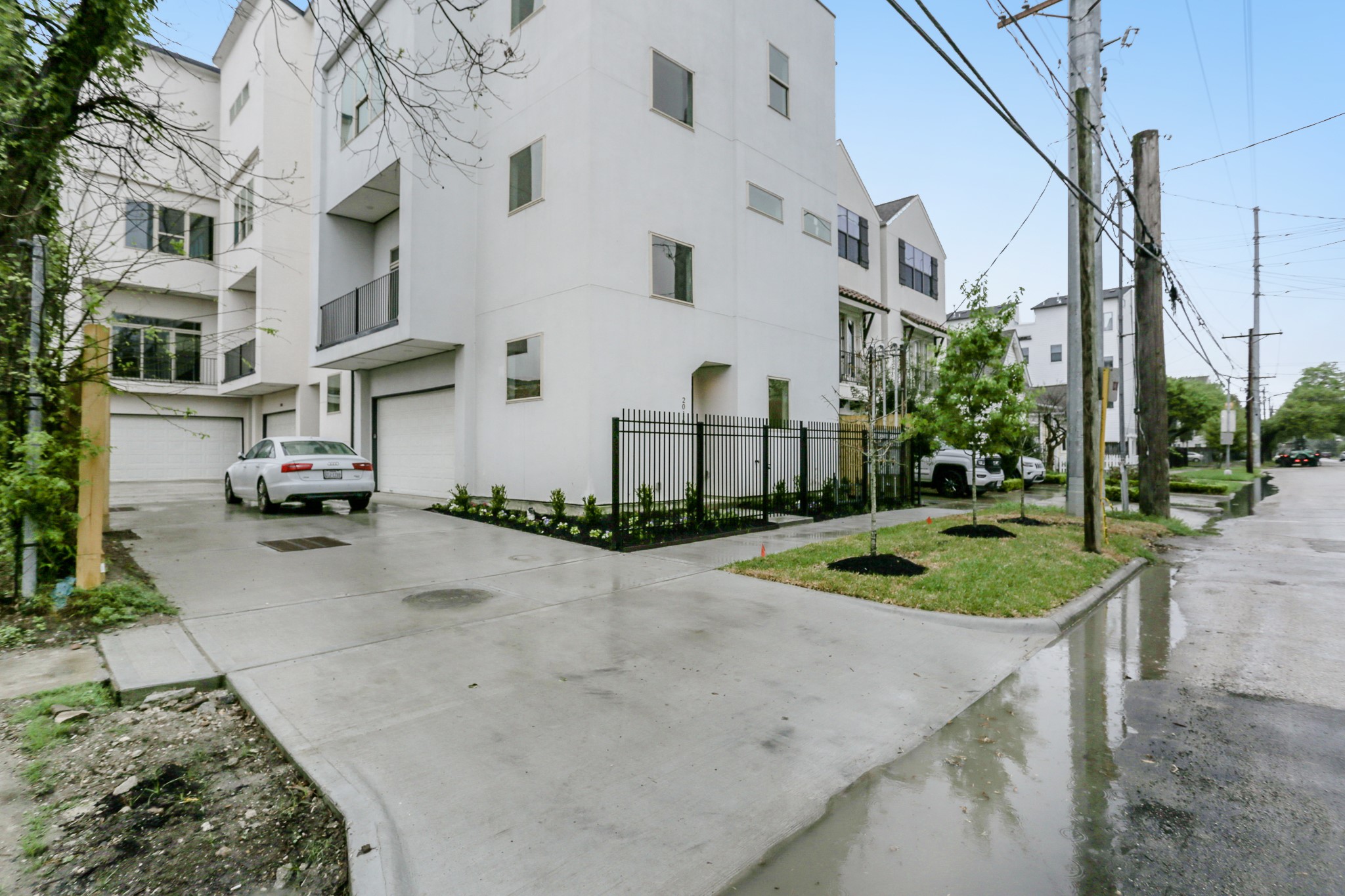 2020 Crockett Street Houston TX 77007