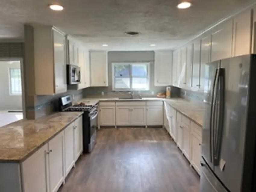 105 Dooley Prairie View TX 77446