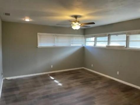 105 Dooley Prairie View TX 77446