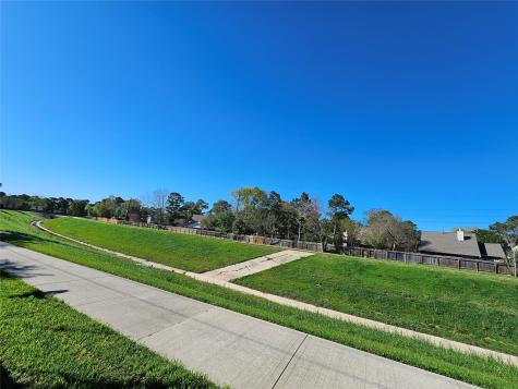 16418 Rainbow Lake Road Road Houston TX 77095