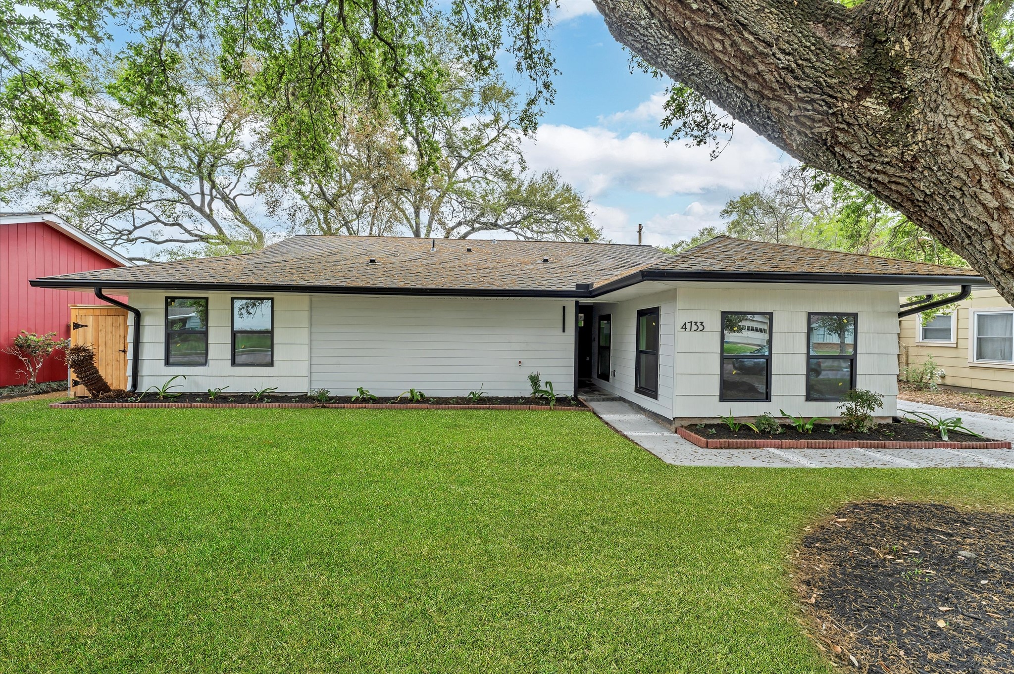 4733 Redstart Street Houston TX 77035