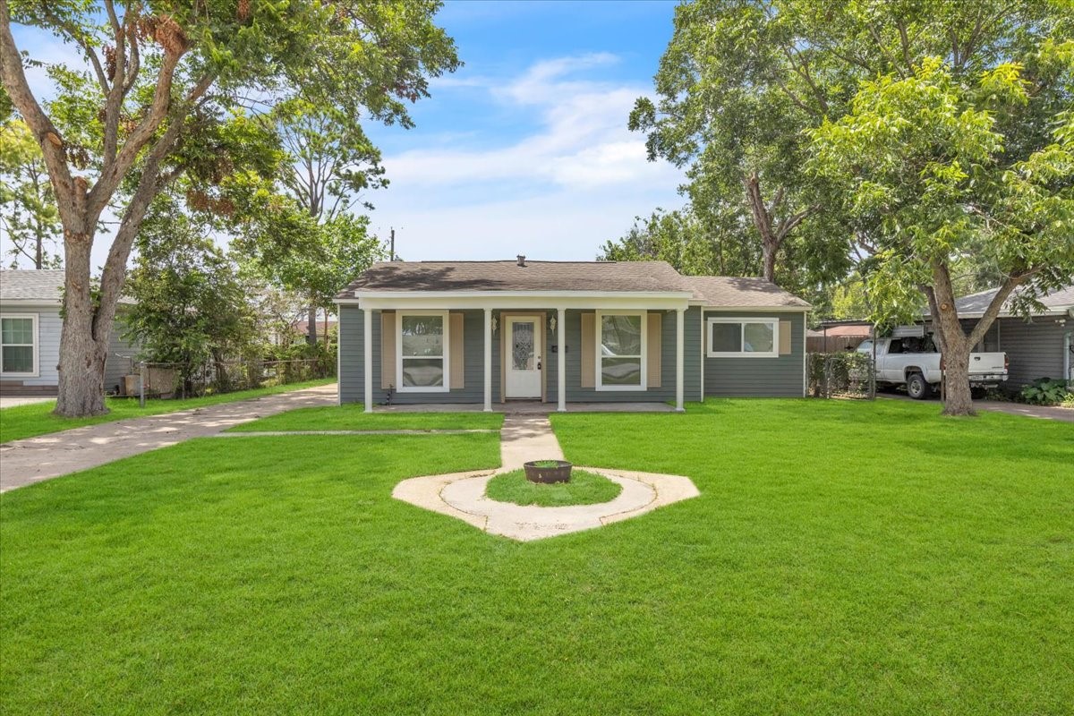 7434 W Temperance Lane Deer Park TX 77536