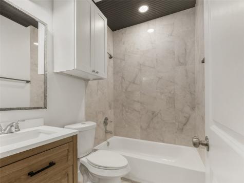 1557 E East William J Bryan Parkway Bryan TX 77803