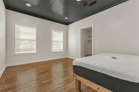 1557 E East William J Bryan Parkway Bryan TX 77803