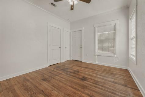 1557 E East William J Bryan Parkway Bryan TX 77803