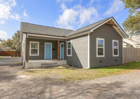 1557 E East William J Bryan Parkway Bryan TX 77803