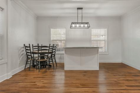 1557 E East William J Bryan Parkway Bryan TX 77803