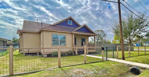 797 Millville Drive Houston TX 77091