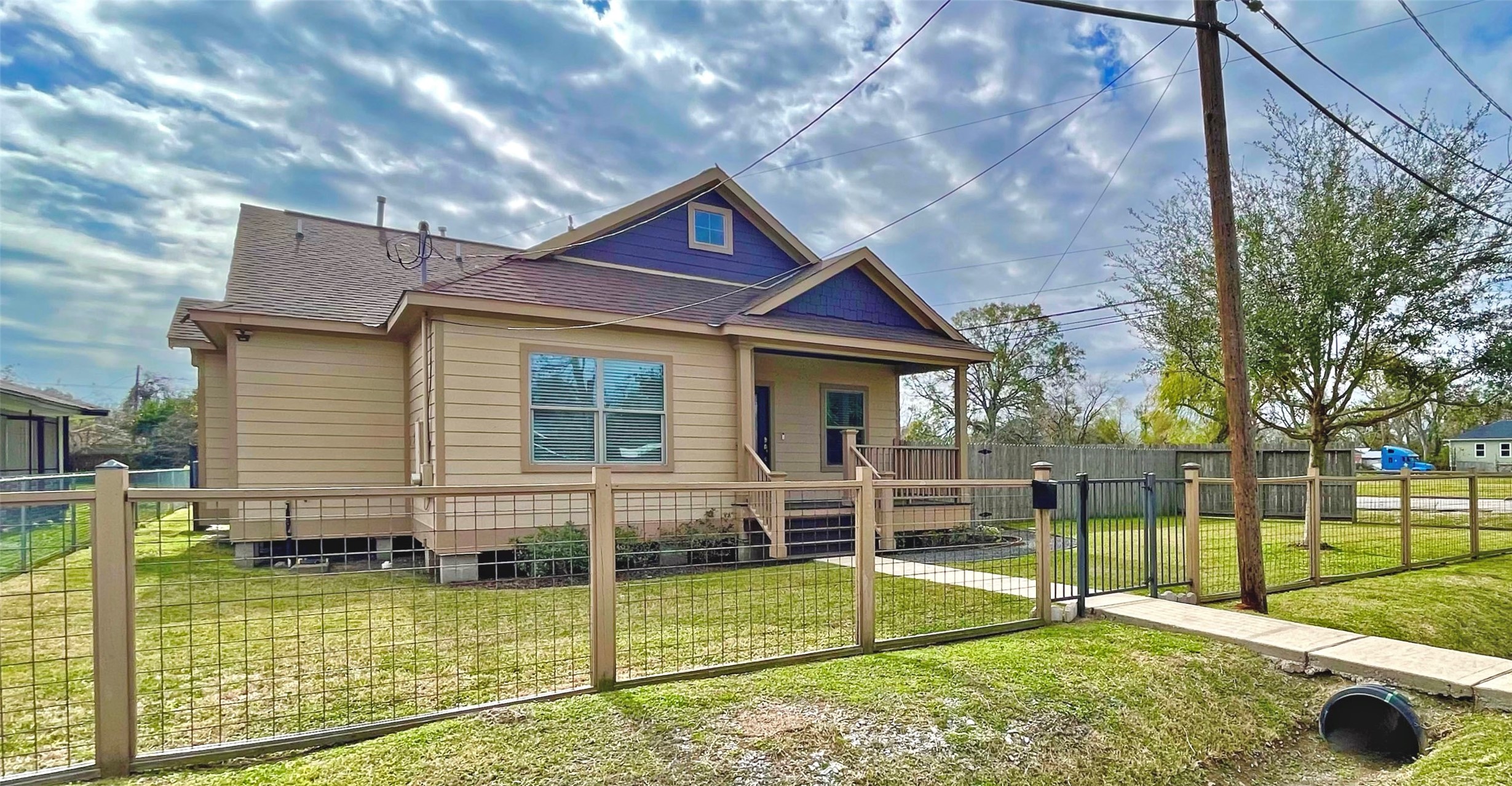 797 Millville Drive Houston TX 77091