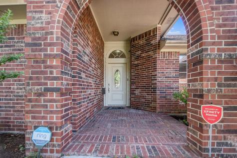 4303 Alysheba Friendswood TX 77546