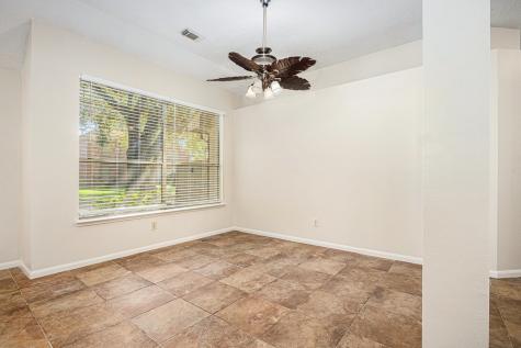 4303 Alysheba Friendswood TX 77546