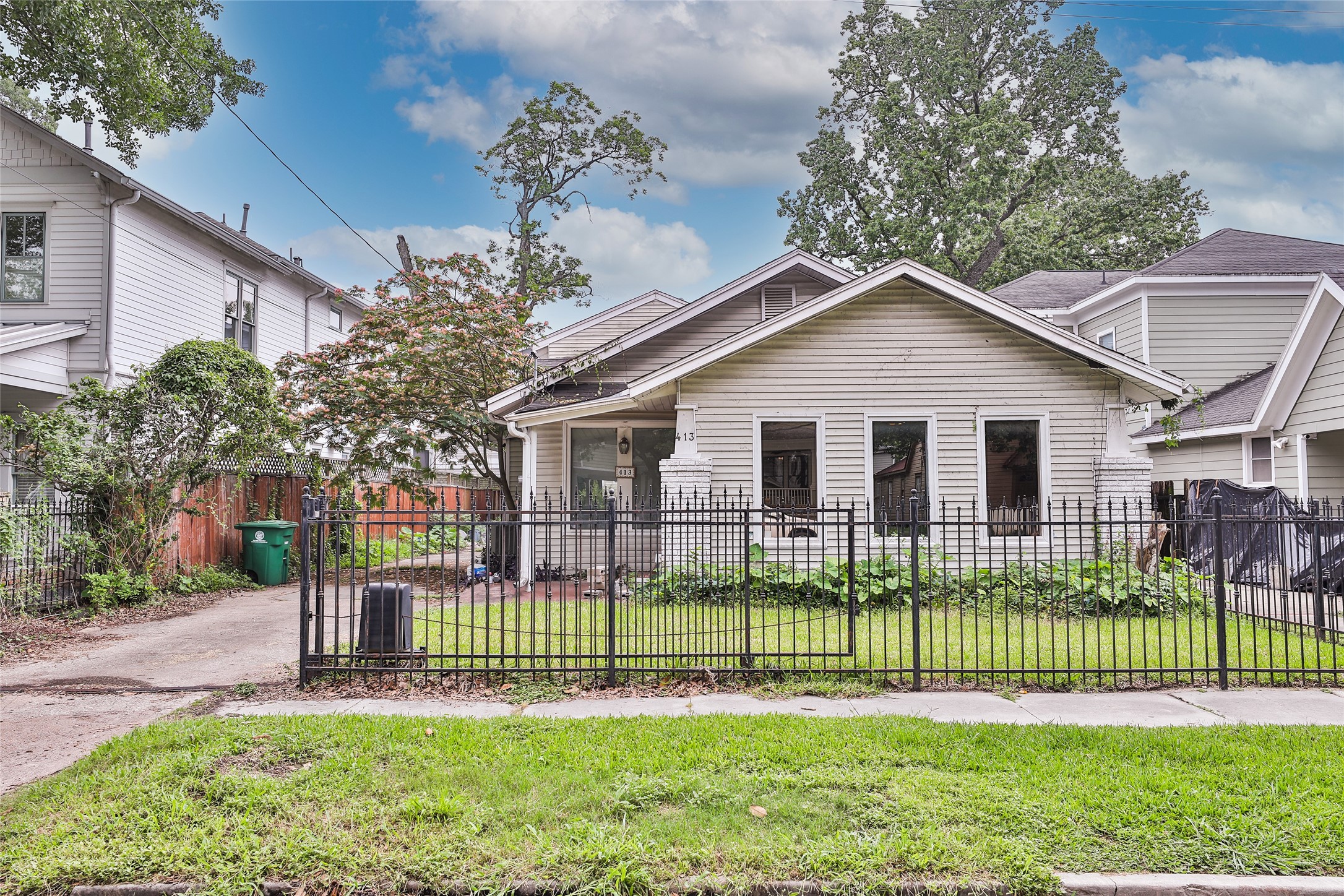413 Merrill Street Houston TX 77009