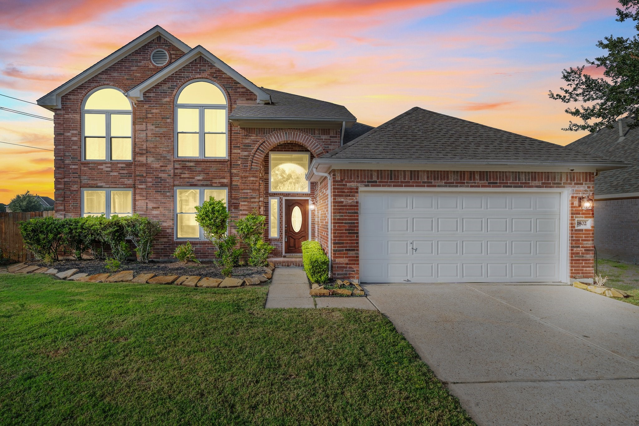 1802 Castle Oaks Drive Pearland TX 77581
