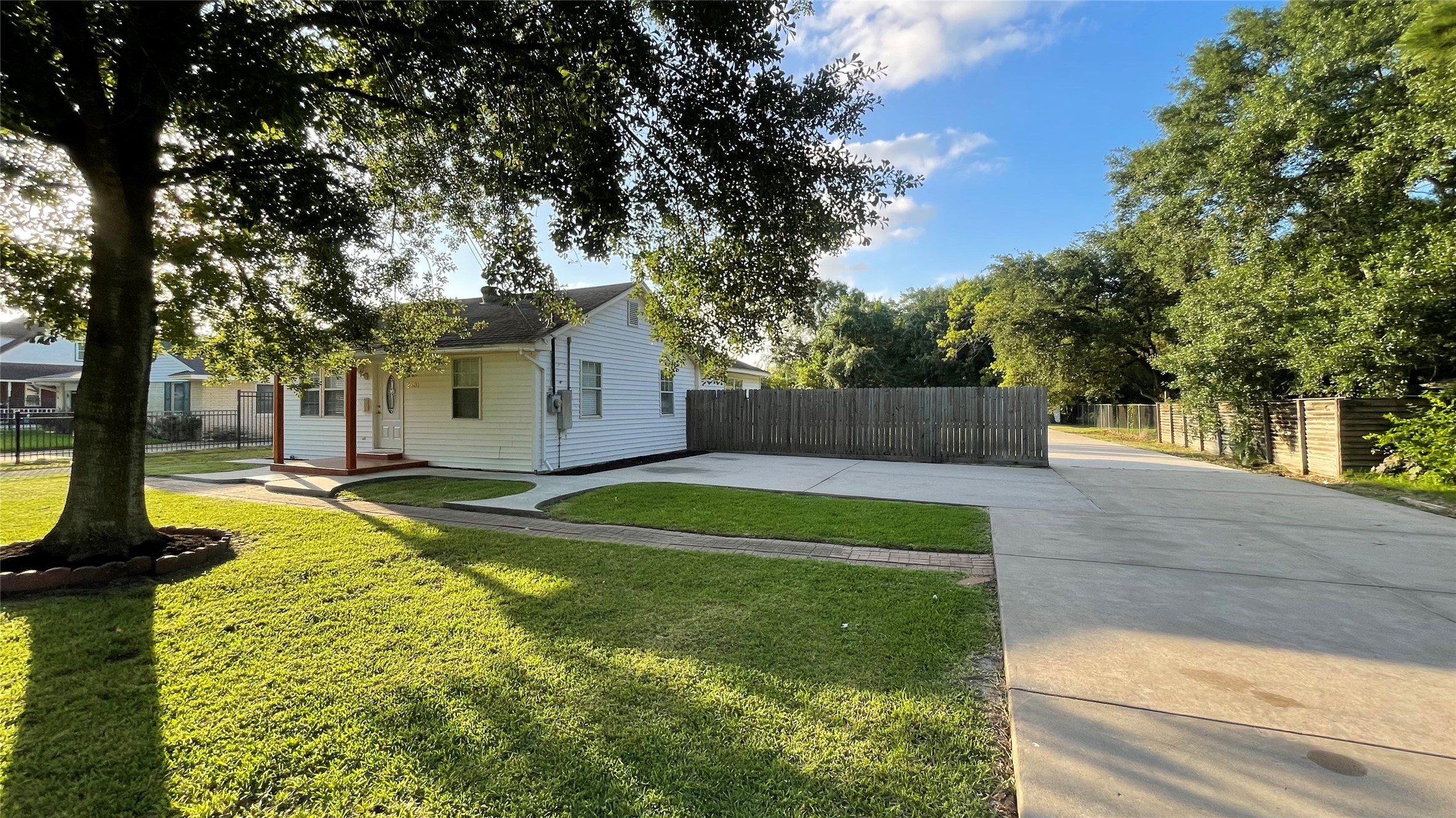 2501 Primrose Drive Pasadena TX 77502