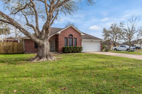 5802 Red River Drive Dickinson TX 77539