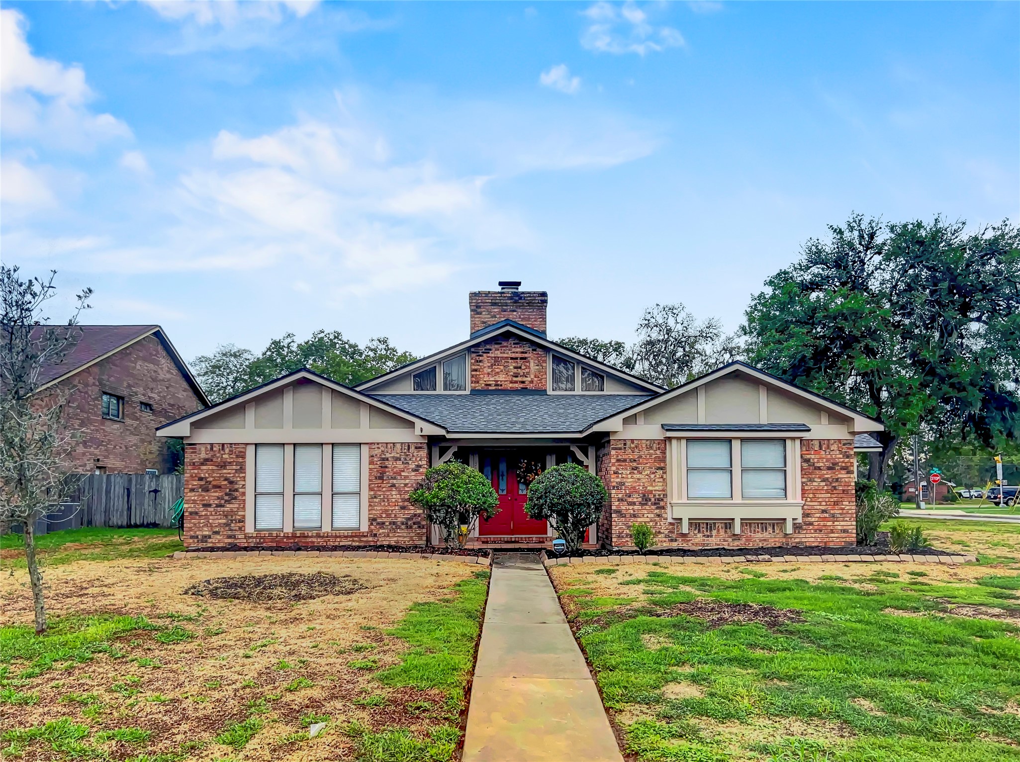 315 Arrowwood Street Lake Jackson TX 77566