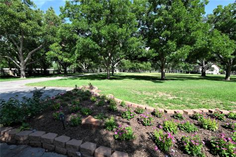 326 W Alkire Lake Drive Sugar Land TX 77478