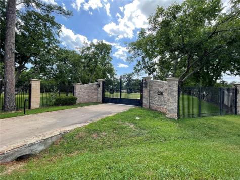 326 W Alkire Lake Drive Sugar Land TX 77478
