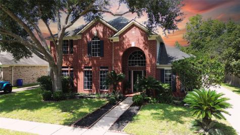3911 Clarestone Drive Pearland TX 77584