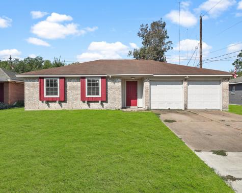 5327 Crestmont Street Baytown TX 77521