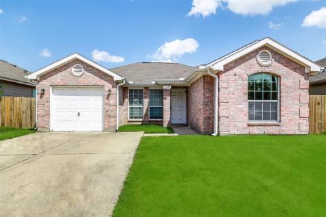 2307 Shady Birch Drive Conroe TX 77301