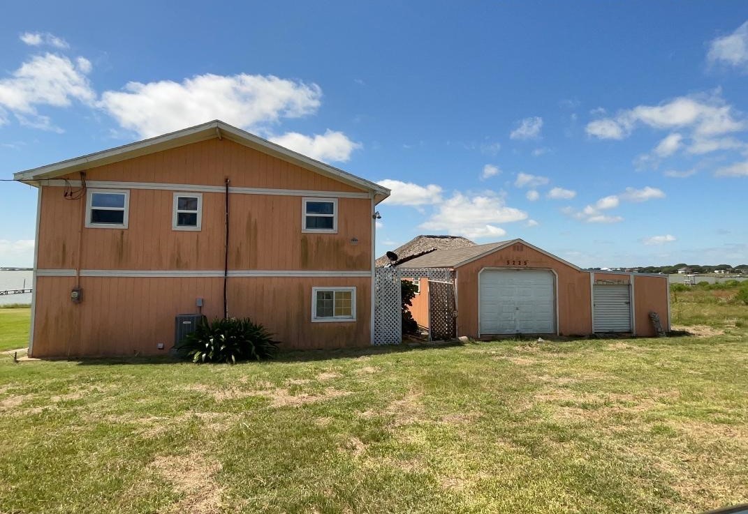 5225 State Highway 35 S Palacios TX 77465