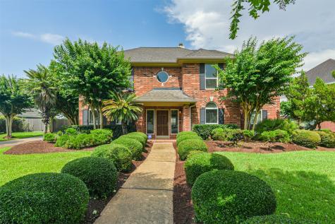 1603 Keystone Drive Friendswood TX 77546