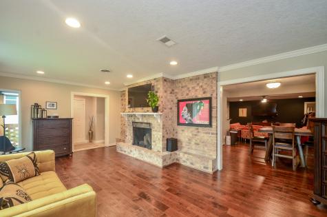4315 Fernwood Drive Houston TX 77021