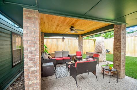 4315 Fernwood Drive Houston TX 77021